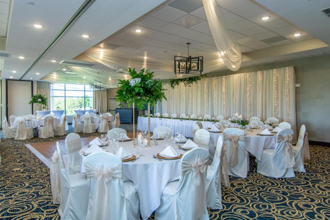 Little Crow Resort & Conference, Trademark By Wyndham Spicer ภายนอก รูปภาพ